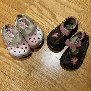 Cinderella Crocs & See Kai Run Brown Shoes Size 5T Bundle